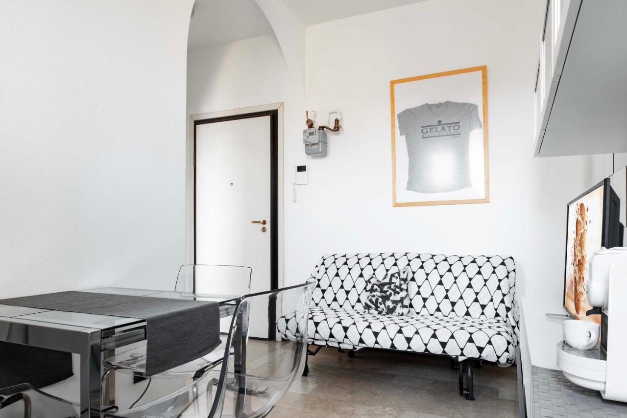 Luvi - Alzaia Naviglio Pavese Apartment Milan Exterior photo